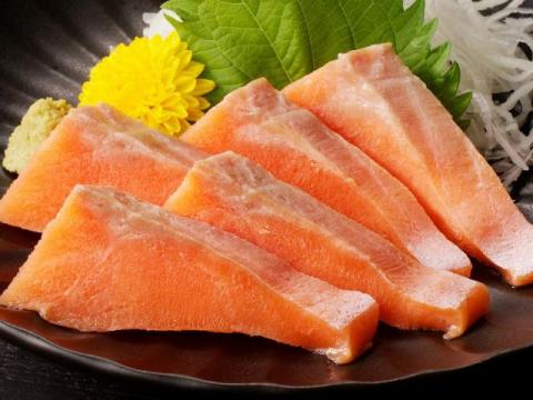 お刺身サーモン昆布〆
